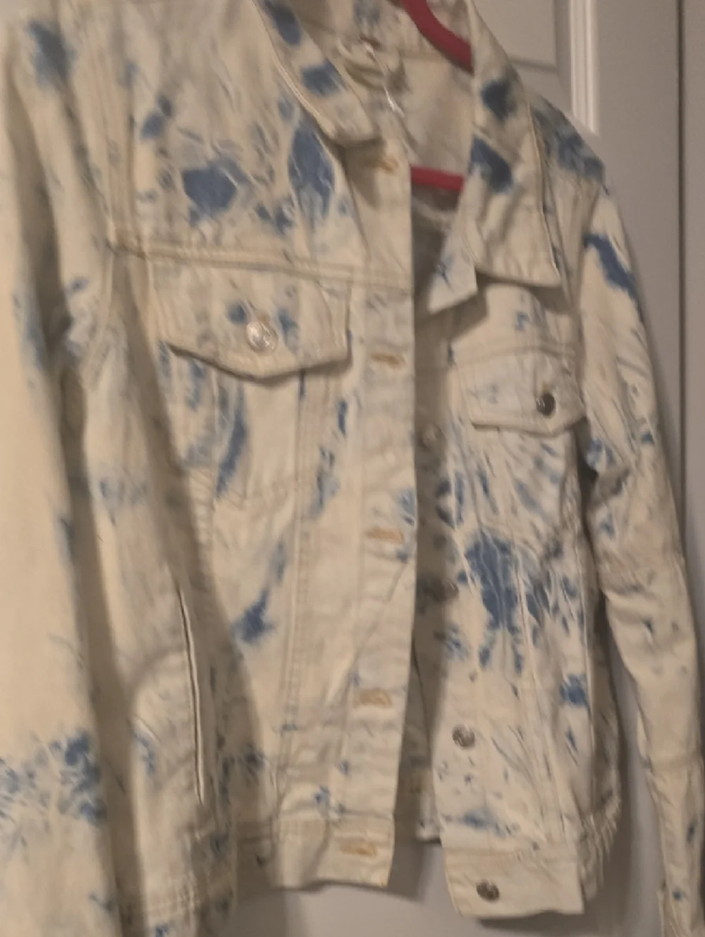 Free People Bleached Tie Dye Denim Jacket in Cream and Blue NWT - Picture 5 of 5